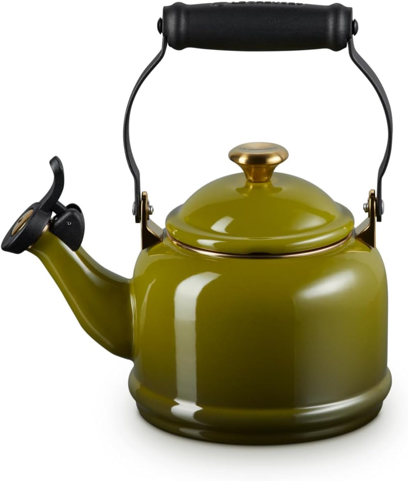 Le Creuset 1 1/4 Qt. Demi Kettle w/Gold Knob - Olive