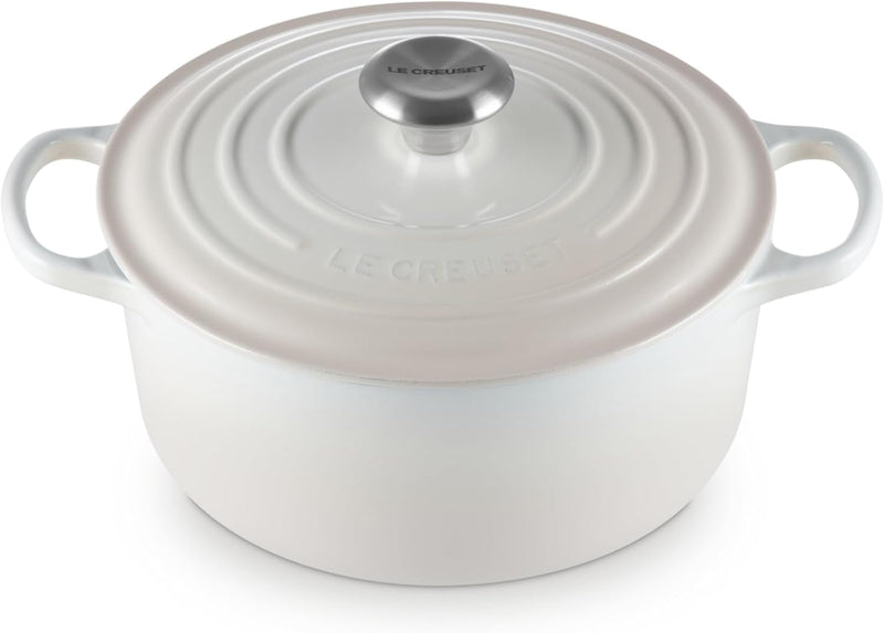 Le Creuset 4 1/2 Qt. Signature Round Dutch Oven w/Stainless Steel Knob - Meringue- Personalized Engraving Available