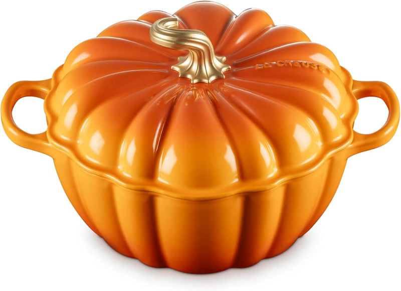 Le Creuset 4 Qt Figural Pumpkin Cocotte w/Gold Figural Knob - Persimmon