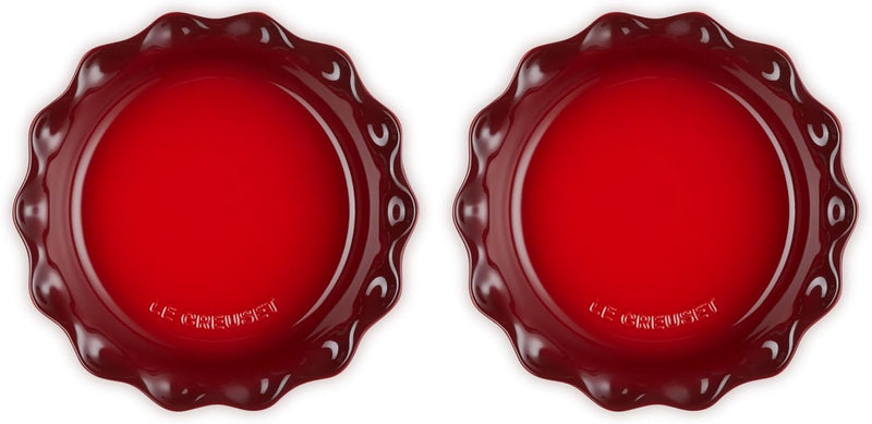 Le Creuset Set of 2 - 9" Heritage Fluted Pie Dish - Cerise