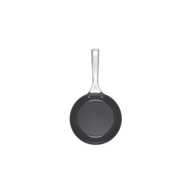 Le Creuset 8" Essential Non-Stick Ceramic Fry Pan